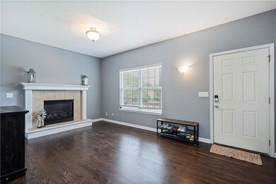 423 Granite Dr, Raymore, MO 64083 - photo 4