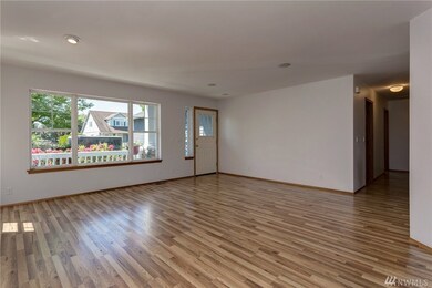 2118 Cherry St, Lynden, WA 98264 - photo 2