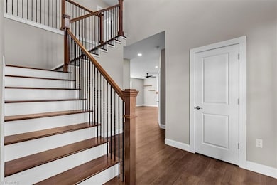 6714 Planters Dr, High Point, NC 27265 - photo 4