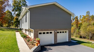 166 Townsend Rd, Fall Branch, TN 37656 - photo 5