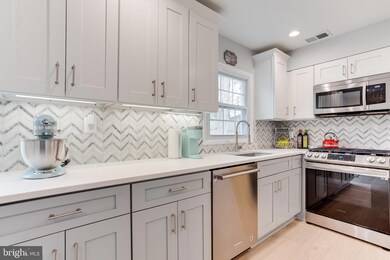 12919 Victoria Heights Dr, Bowie, MD 20715 - photo 6