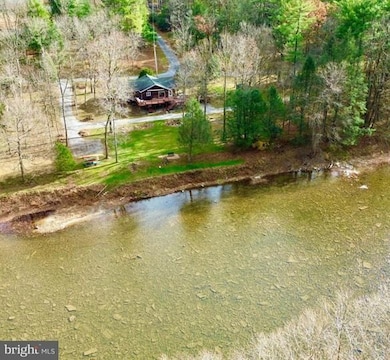 141 Cove St, Everett, PA 15537 - photo 2