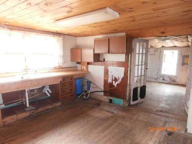 Kitchen. kitchen into dinning room