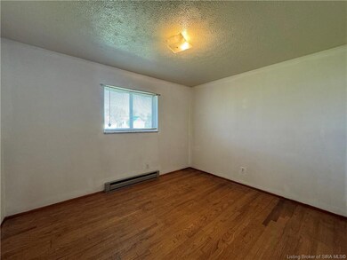 800 E Railroad St, Otisco, IN 47163 - photo 4