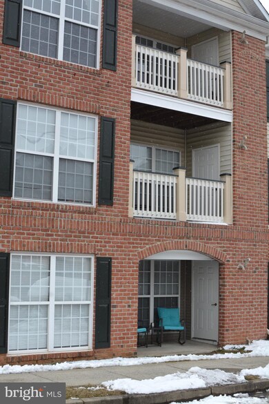 2511 Shelley Cir, Frederick, MD 21702 - photo 2