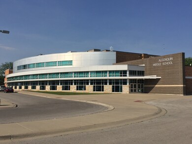 769 E Lincoln Ave, Des Plaines, IL 60018 - photo 2