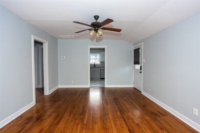 516 E 13th St, Houston, TX 77008 - photo 5