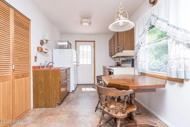 021-428-Chiswell-Rd