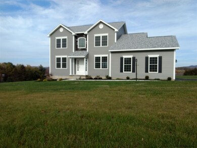 8 Lochvue Dr, Poestenkill, NY 12140 - photo 2