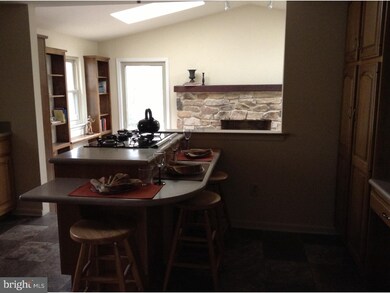 2757 Valley Woods Rd, Hatfield, PA 19440 - photo 5