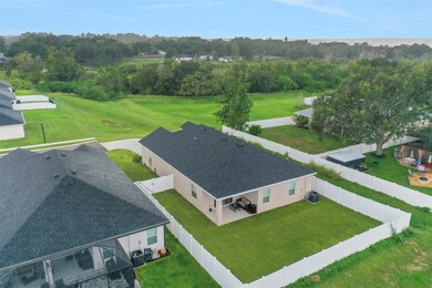 647 Bentley North Dr, Auburndale, FL 33823 - photo 3