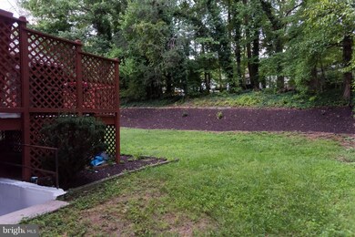 7613 Devries Dr, Lorton, VA 22079 - photo 5