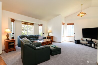 130 E Mcgill Ave, Everett, WA 98208 - photo 5