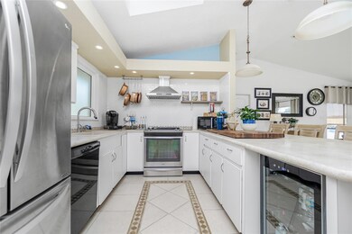 1611 Bobolink Ct, Punta Gorda, FL 33950 - photo 5