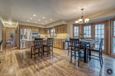 721 Burgess Hill Rd unit 2, Naperville, IL 60565 - photo 7