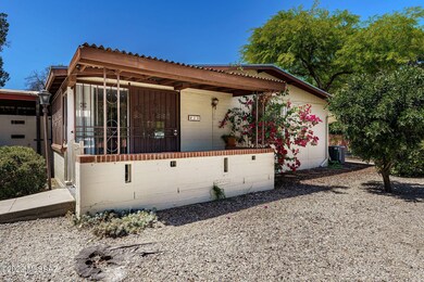 Front Covered Patio 1