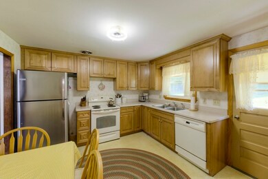 6 Hillsboro Rd, Worcester, MA 01605 - photo 6