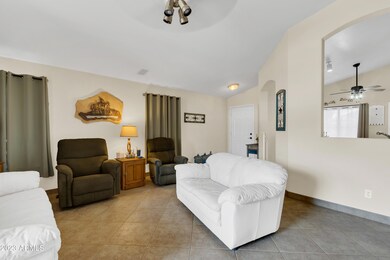 10102 E Obispo Ave-4