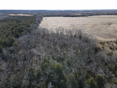 000 SW Davis Rd, Burlingame, KS 66413 - photo 7