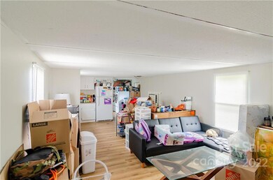 8 Harmony Ln, Leicester, NC 28748 - photo 5