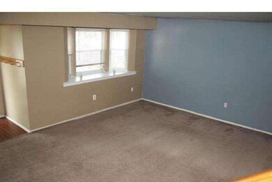 427 Colonial Dr, East Greenville, PA 18041 - photo 4