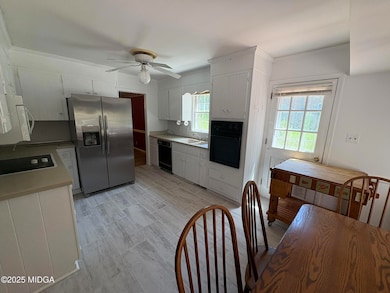 1442 Maplewood Dr, Macon, GA 31210 - photo 5