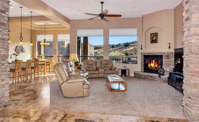 006_Living Room