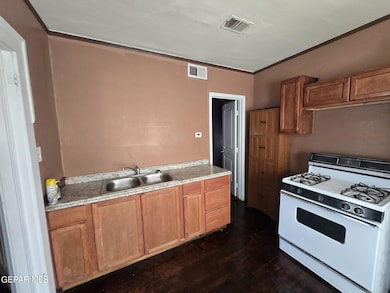 3214 Douglas Ave, El Paso, TX 79903 - photo 3