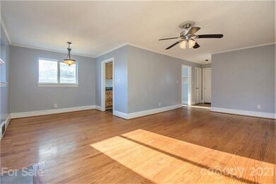 306 Brevard St, Statesville, NC 28677 - photo 7