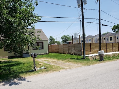 4519 Yale St, Houston, TX 77018 - photo 3
