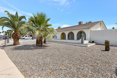 5327 S Country Club Way