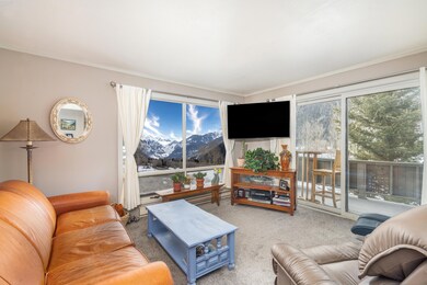 LivingRoomView
