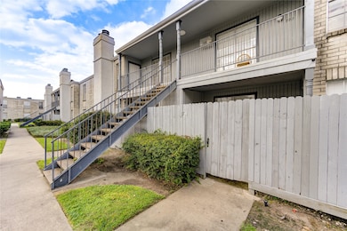 6606 De Moss Dr unit 1704, Houston, TX 77074 - photo 3