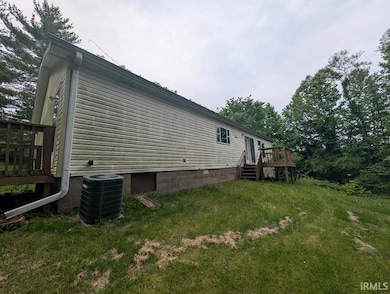 1500 N Algood Dr, Bloomfield, IN 47424 - photo 4