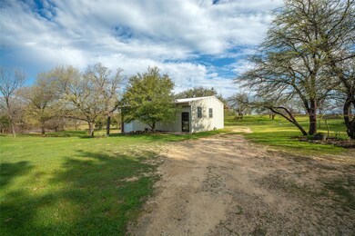 9485 S Fm 730, Boyd, TX 76023 - photo 4