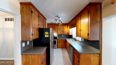 1146 Arlingwood Ave, Jacksonville, FL 32211 - photo 4