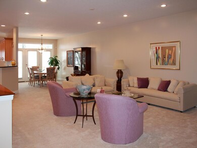 6155 Marias Point Ln, Columbus, OH 43213 - photo 5