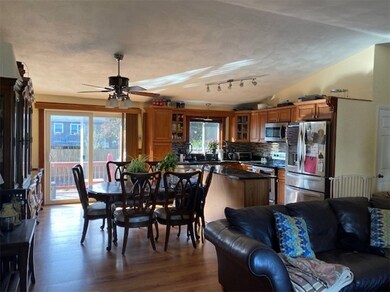 41 Glen Meadows Ct, Warwick, RI 02889 - photo 6