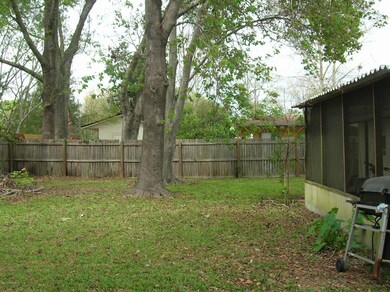 2130 Bills Dr, Jacksonville, FL 32210 - photo 5