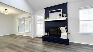 700 Highland Crest Dr, Hurst, TX 76054 - photo 6