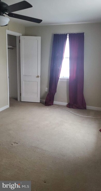 137 Riverview Dr, New Castle, DE 19720 - photo 4