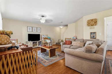 10952 Keys Gate Dr, Riverview, FL 33579 - photo 6