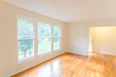 1358 Lamboll Ave, Jacksonville, FL 32205 - photo 4