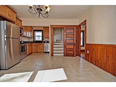 149 Chaplin St, Pawtucket, RI 02861 - photo 7