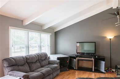 7110 Edgewood Blvd, Shawnee, KS 66203 - photo 4