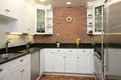 1079 Beacon St unit 2, Brookline, MA 02446 - photo 4