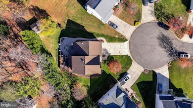 11206 Poplar Grove Ct, Laurel, MD 20708 - photo 4