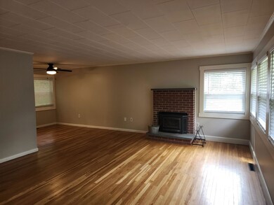 96 W Elm St, Littleton, NH 03561 - photo 3