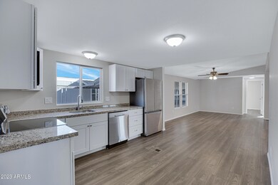 320 E McKellips Rd Lot 181-9