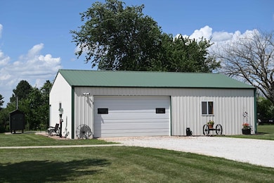 25457 Helmet Rd, Bevier, MO 63532 - photo 5